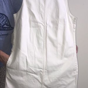 White denim dress with pockets